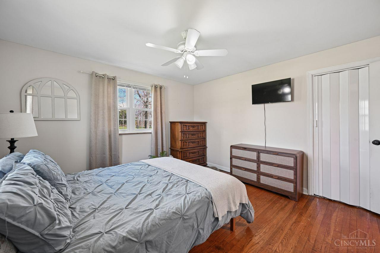 328 Apple Road