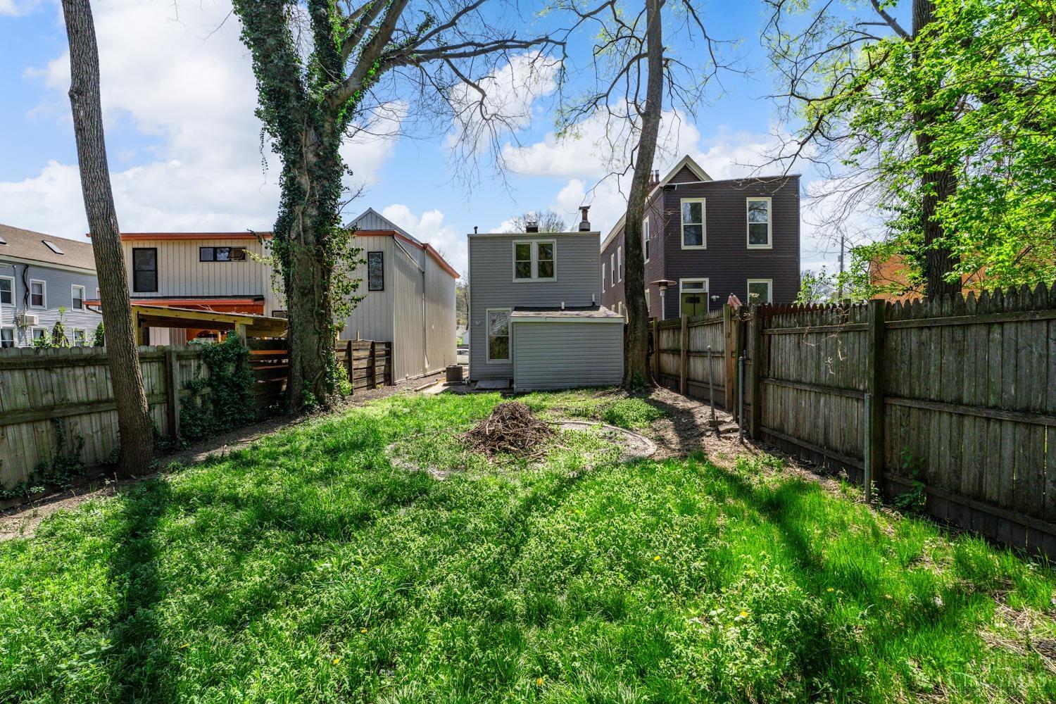 1318 Knowlton Street