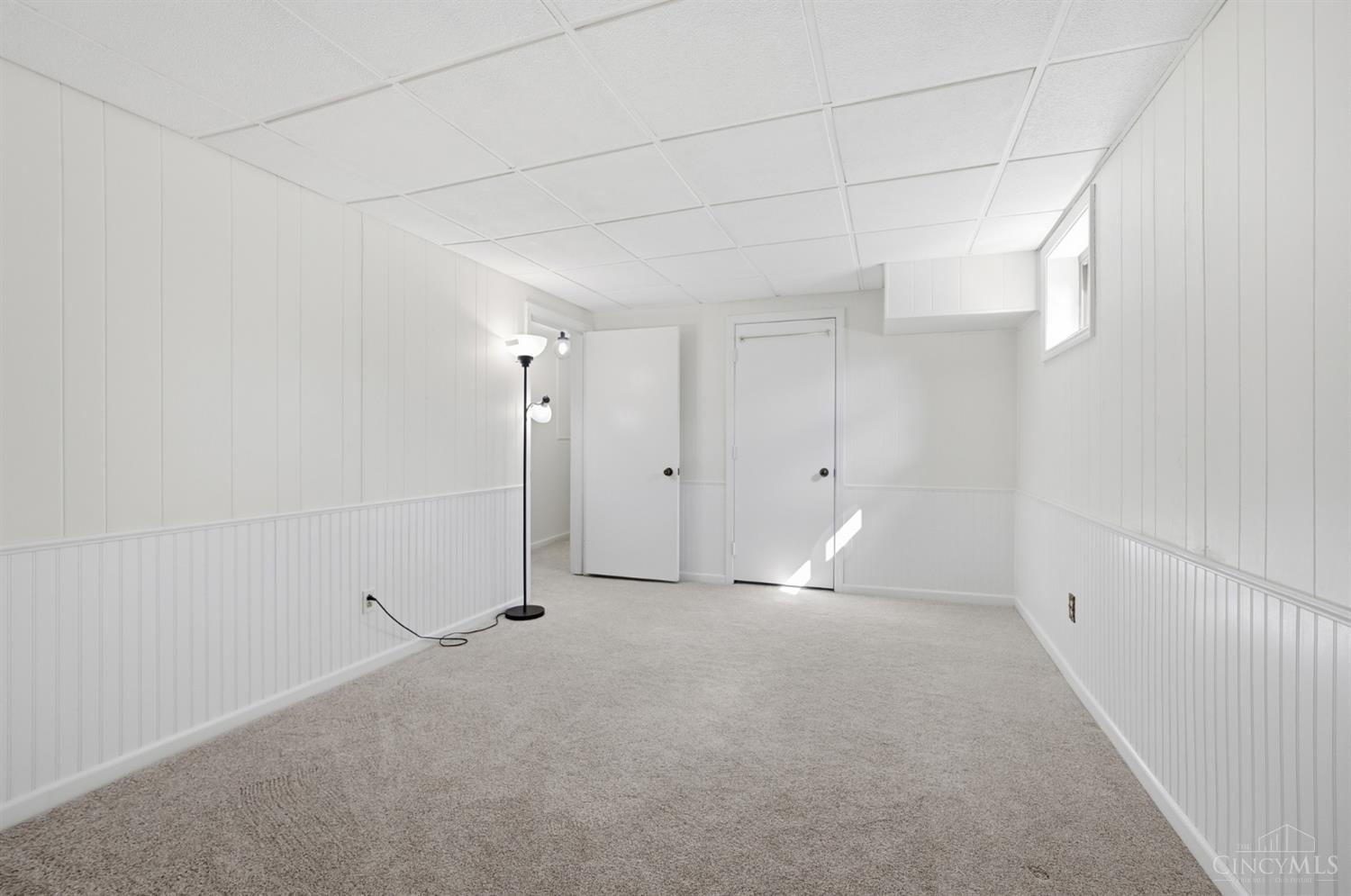 9678 Iris Drive
