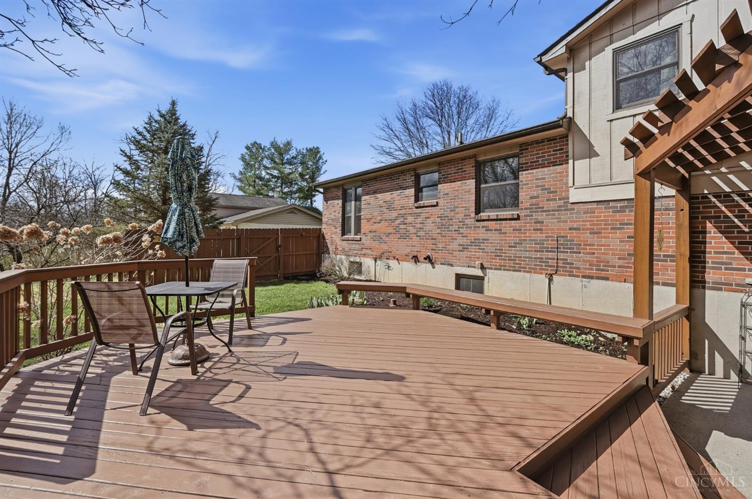 9678 Iris Drive