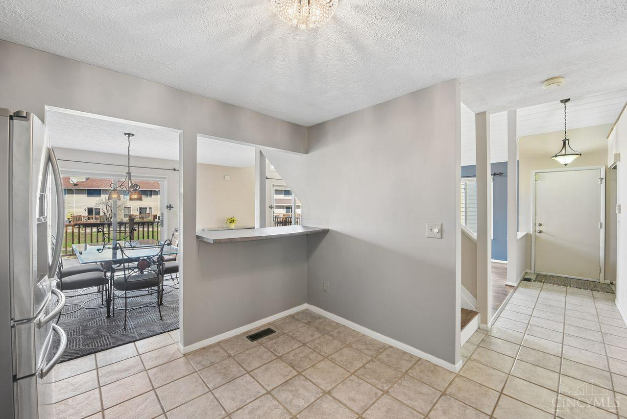 9321 Hunters Creek Drive 501