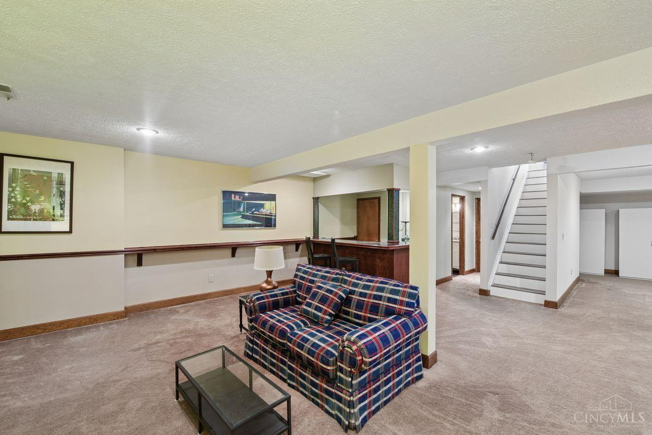9321 Hunters Creek Drive 501