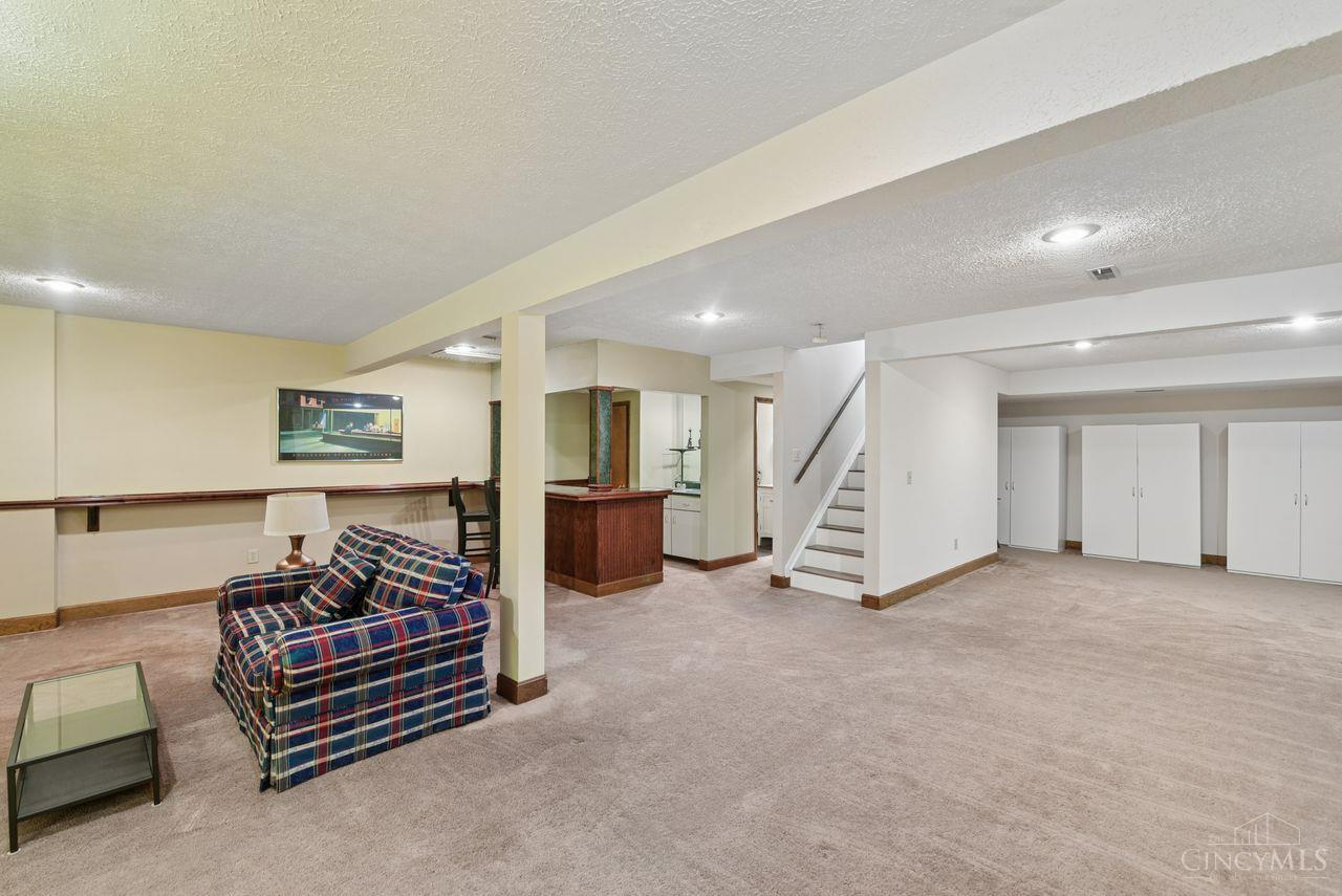 9321 Hunters Creek Drive 501