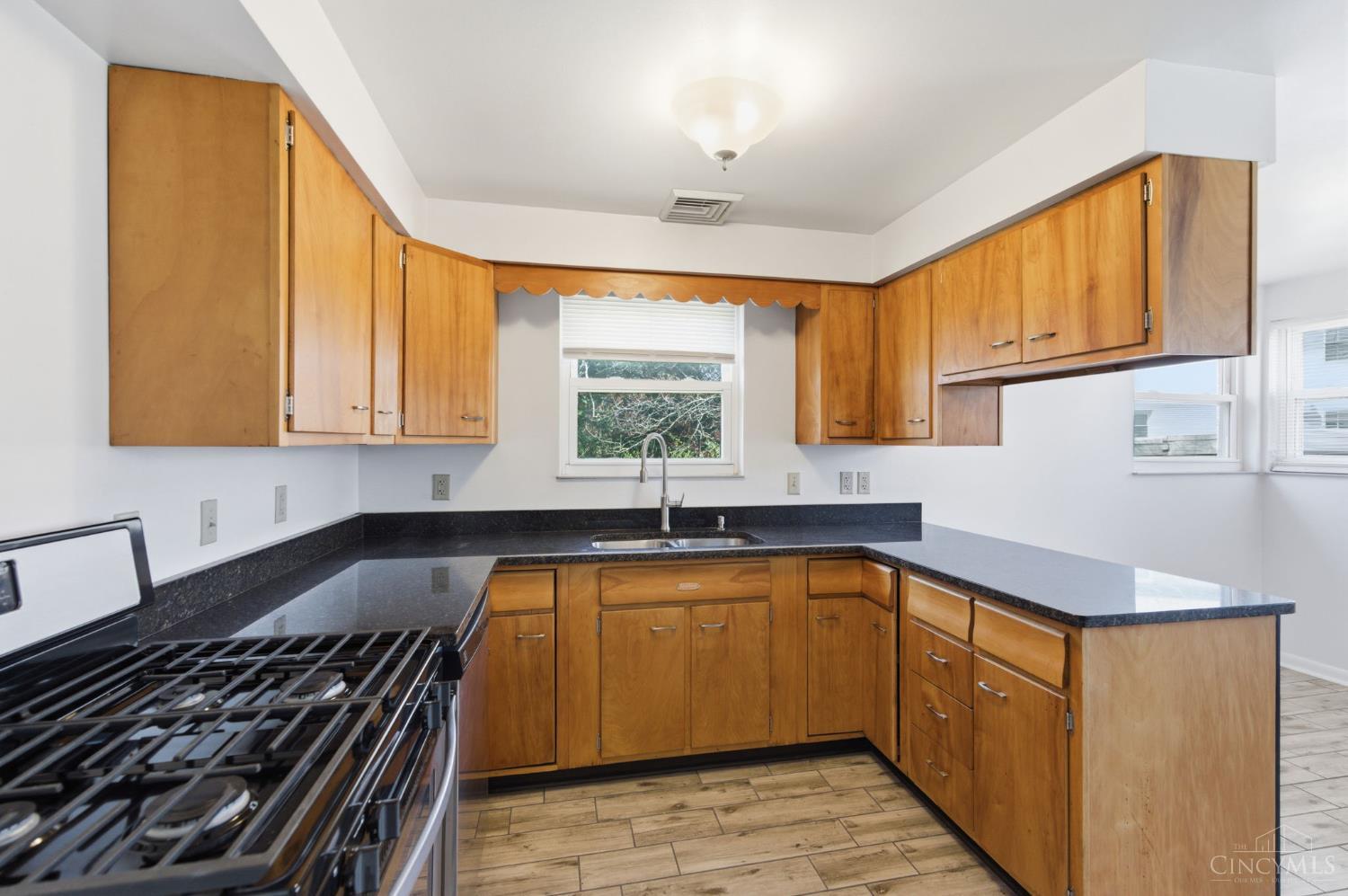 4947 Charlemar Drive