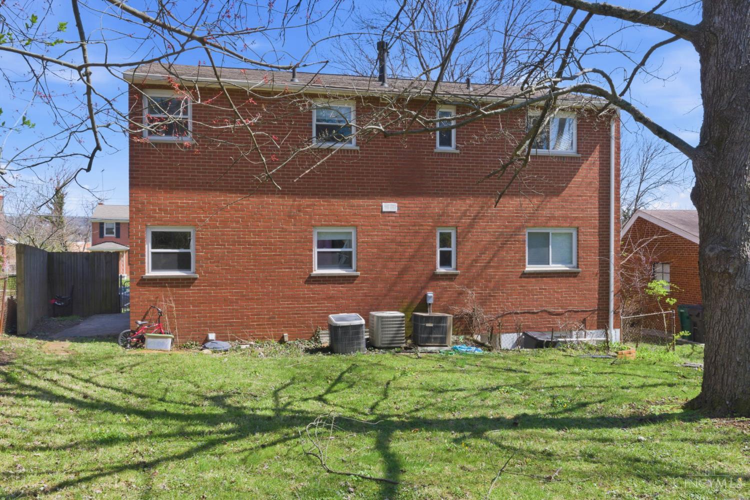 4947 Charlemar Drive