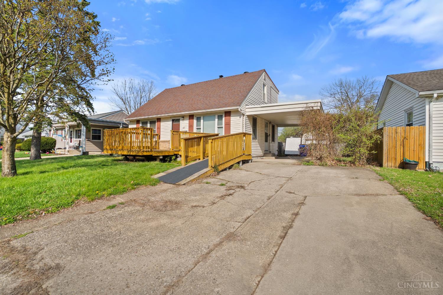 142 Barrington Drive