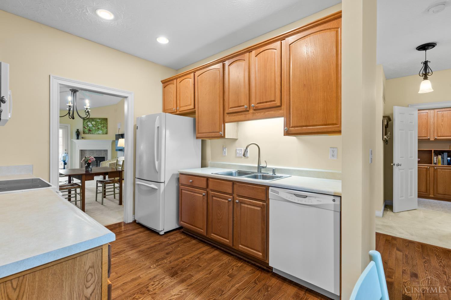 5274 Glen Creek Drive