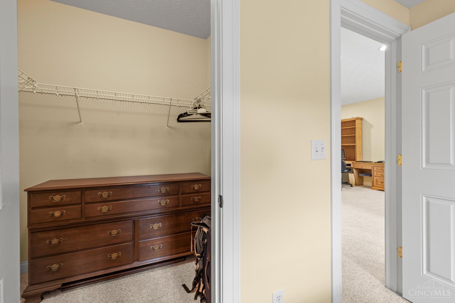 5274 Glen Creek Drive