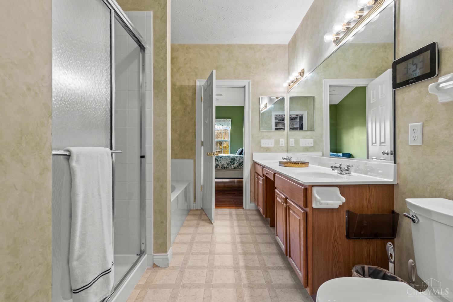 5274 Glen Creek Drive