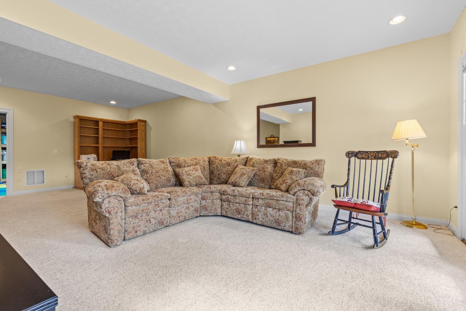 5274 Glen Creek Drive