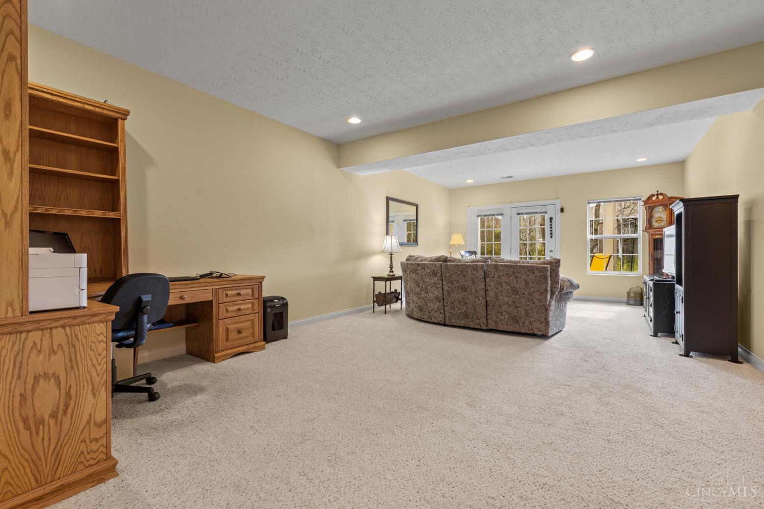 5274 Glen Creek Drive