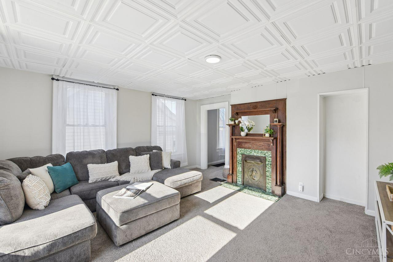 915 Third Street