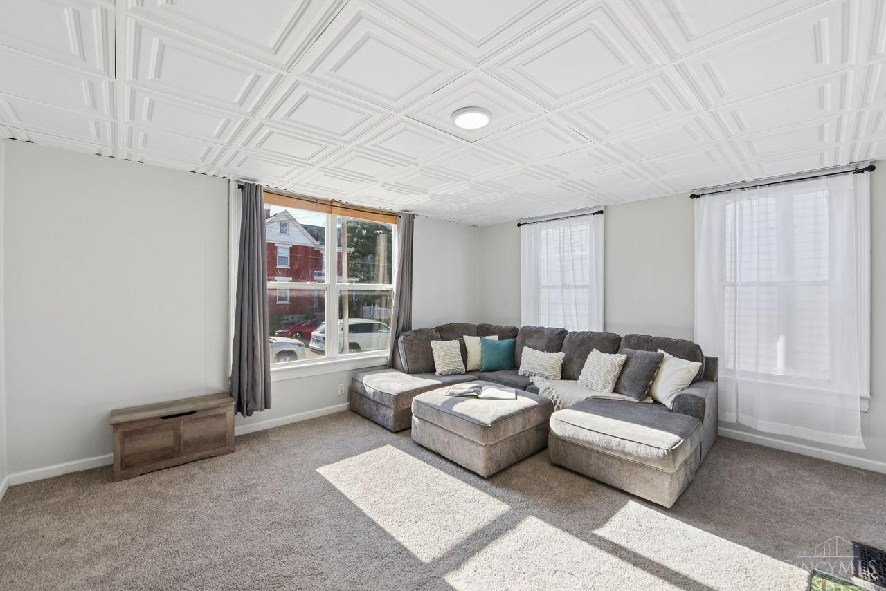 915 Third Street