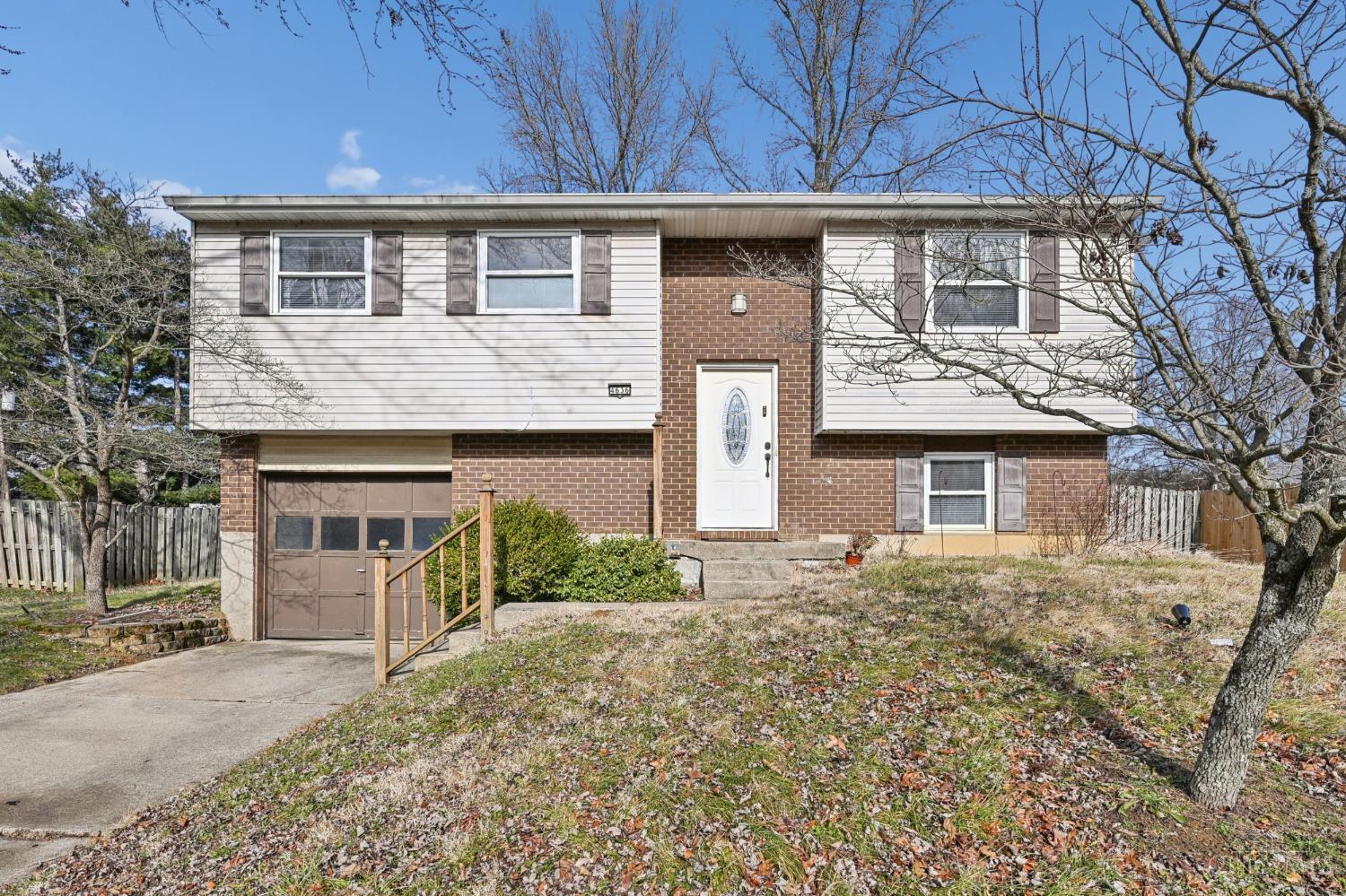 4636 Blackberry Lane