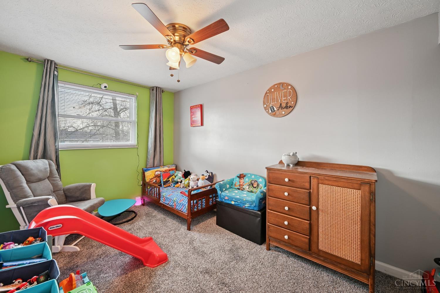 4636 Blackberry Lane