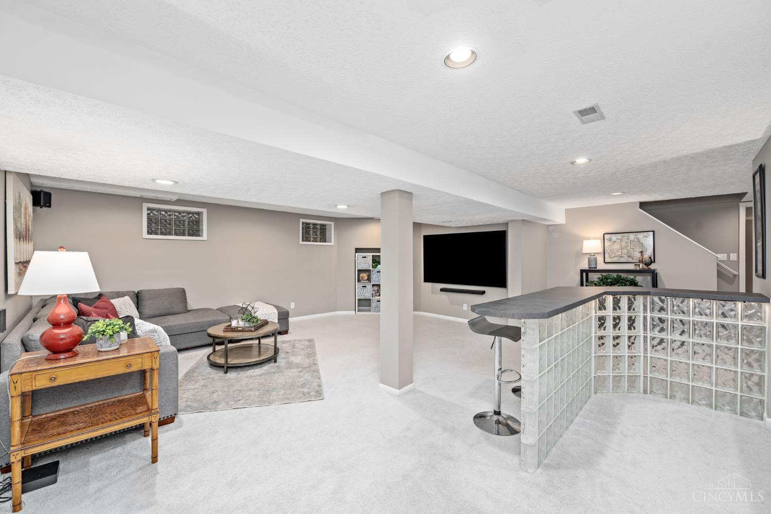 9911 Huntersrun Lane