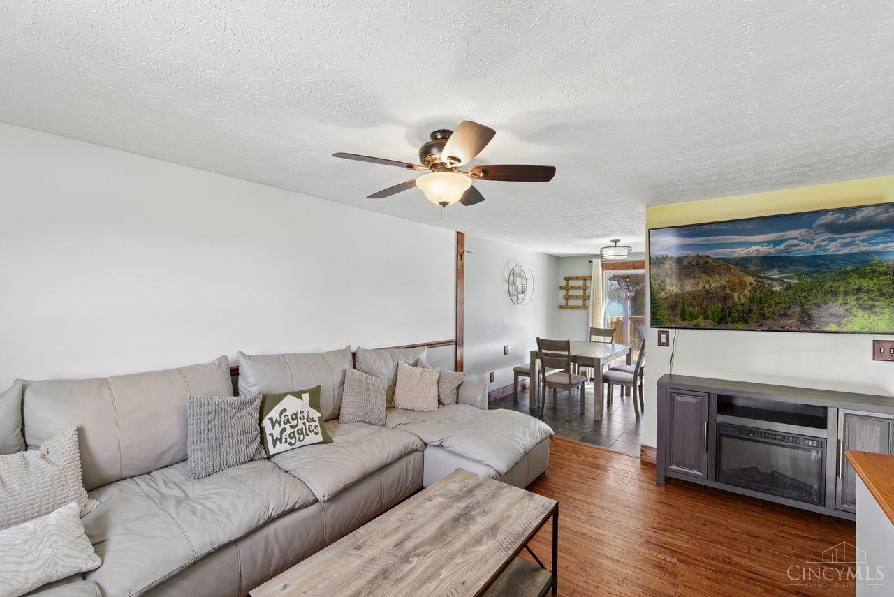 130 Country View Drive