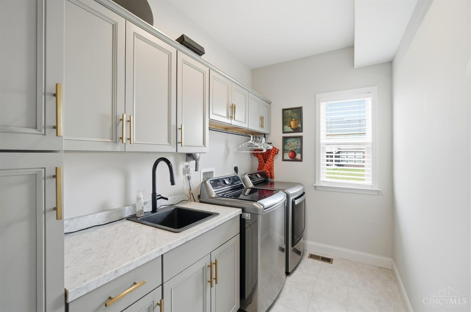 4354 Highland Green Drive