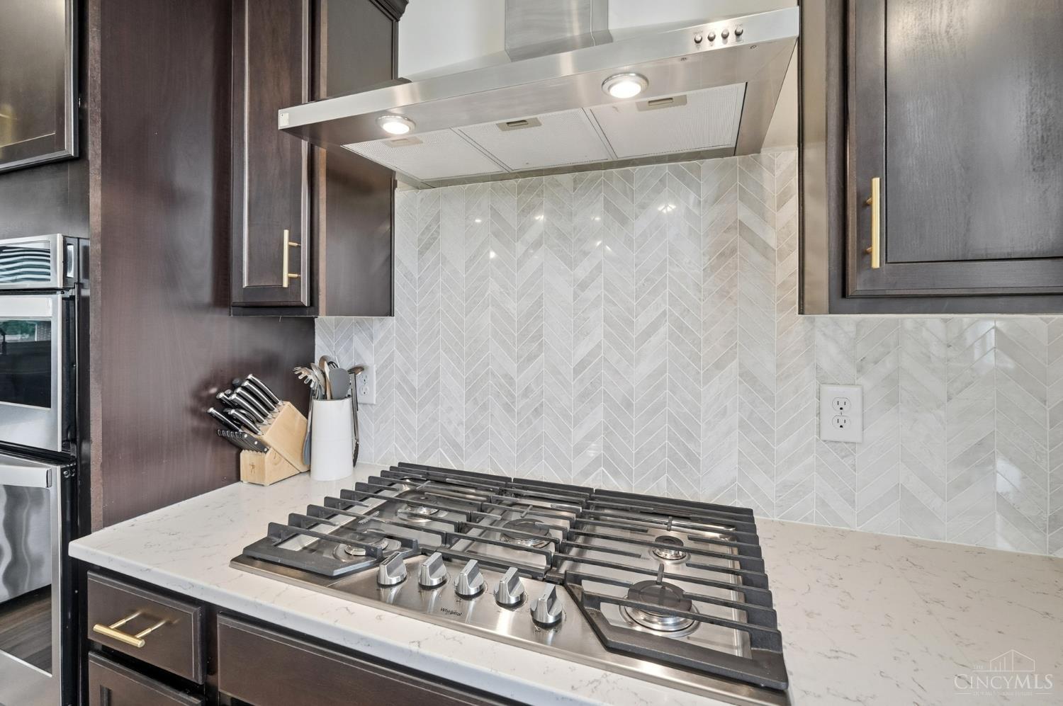 4354 Highland Green Drive