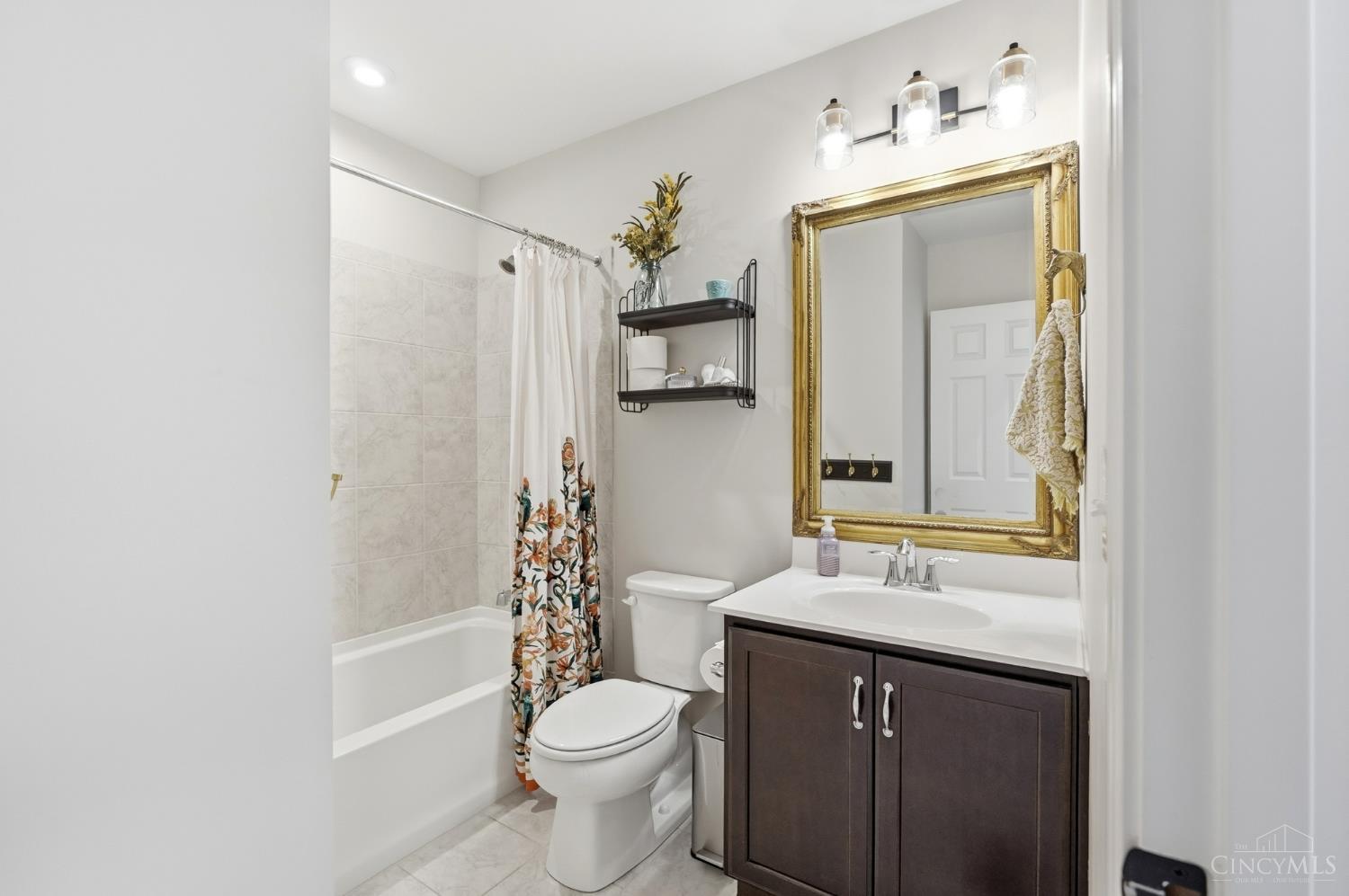 4354 Highland Green Drive