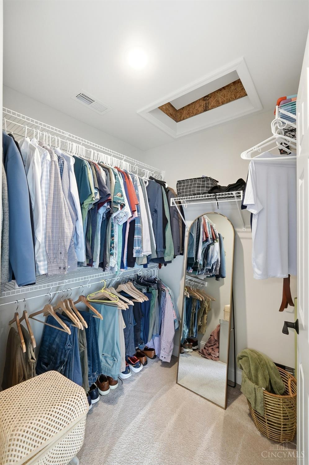 4354 Highland Green Drive