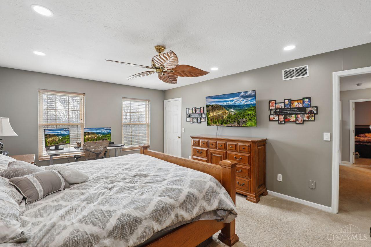 4788 Willow Ridge Court