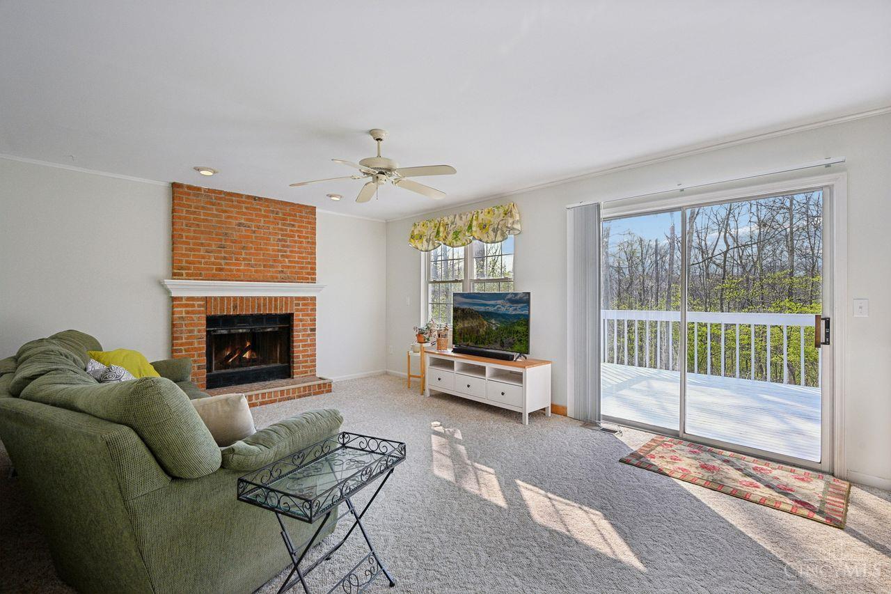 5984 Woodsbend Drive