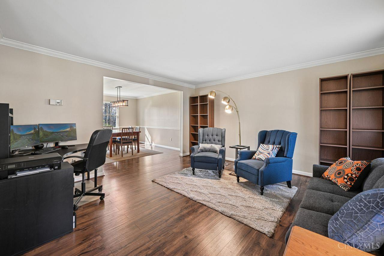 5984 Woodsbend Drive