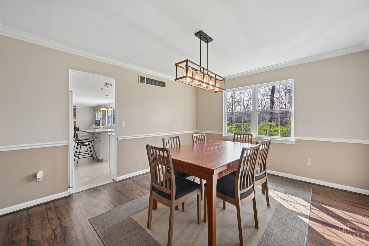 5984 Woodsbend Drive