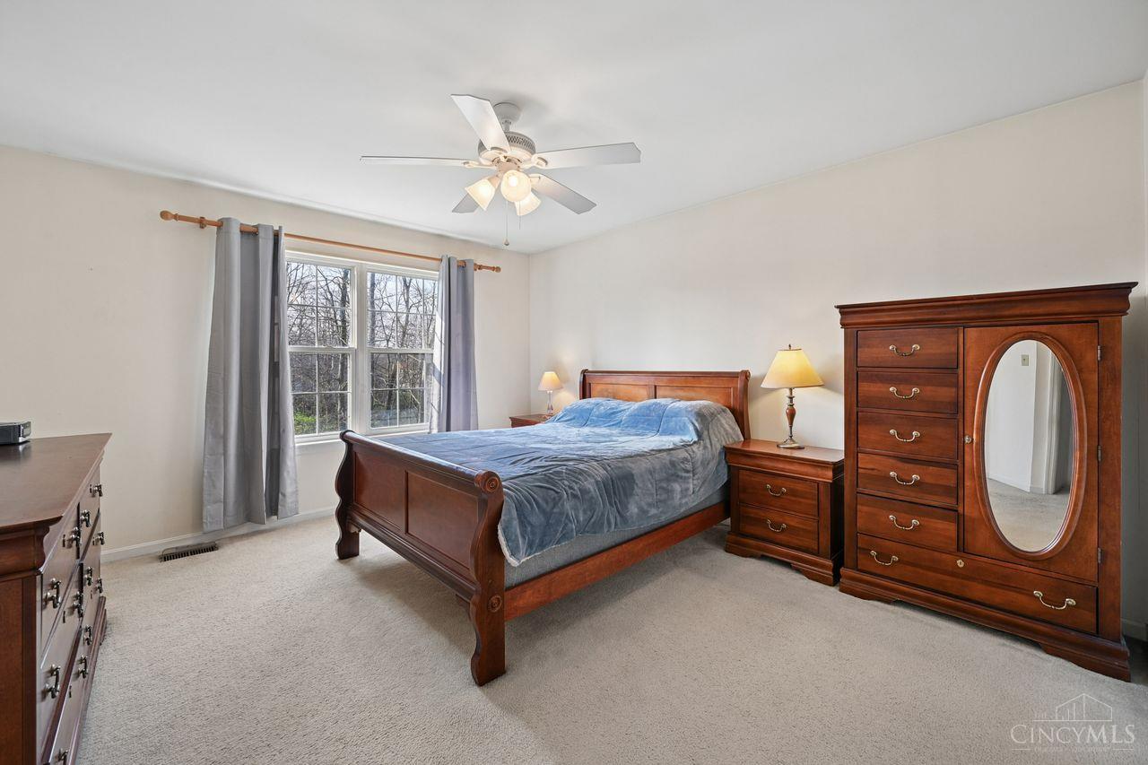 5984 Woodsbend Drive