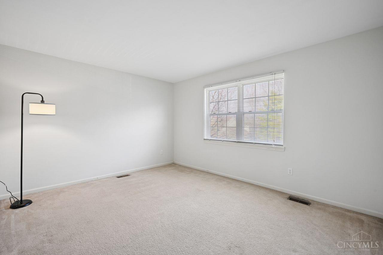 5984 Woodsbend Drive