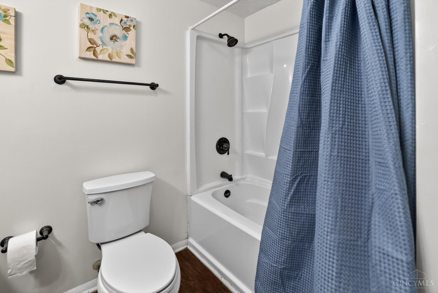 2847 Mossy Brink Court