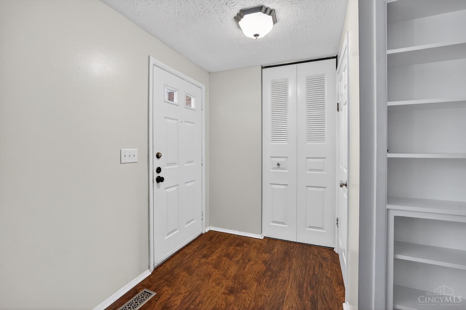 2847 Mossy Brink Court