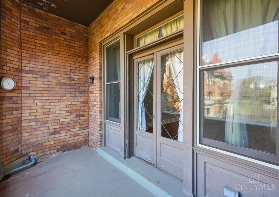 2356 Park Avenue 22