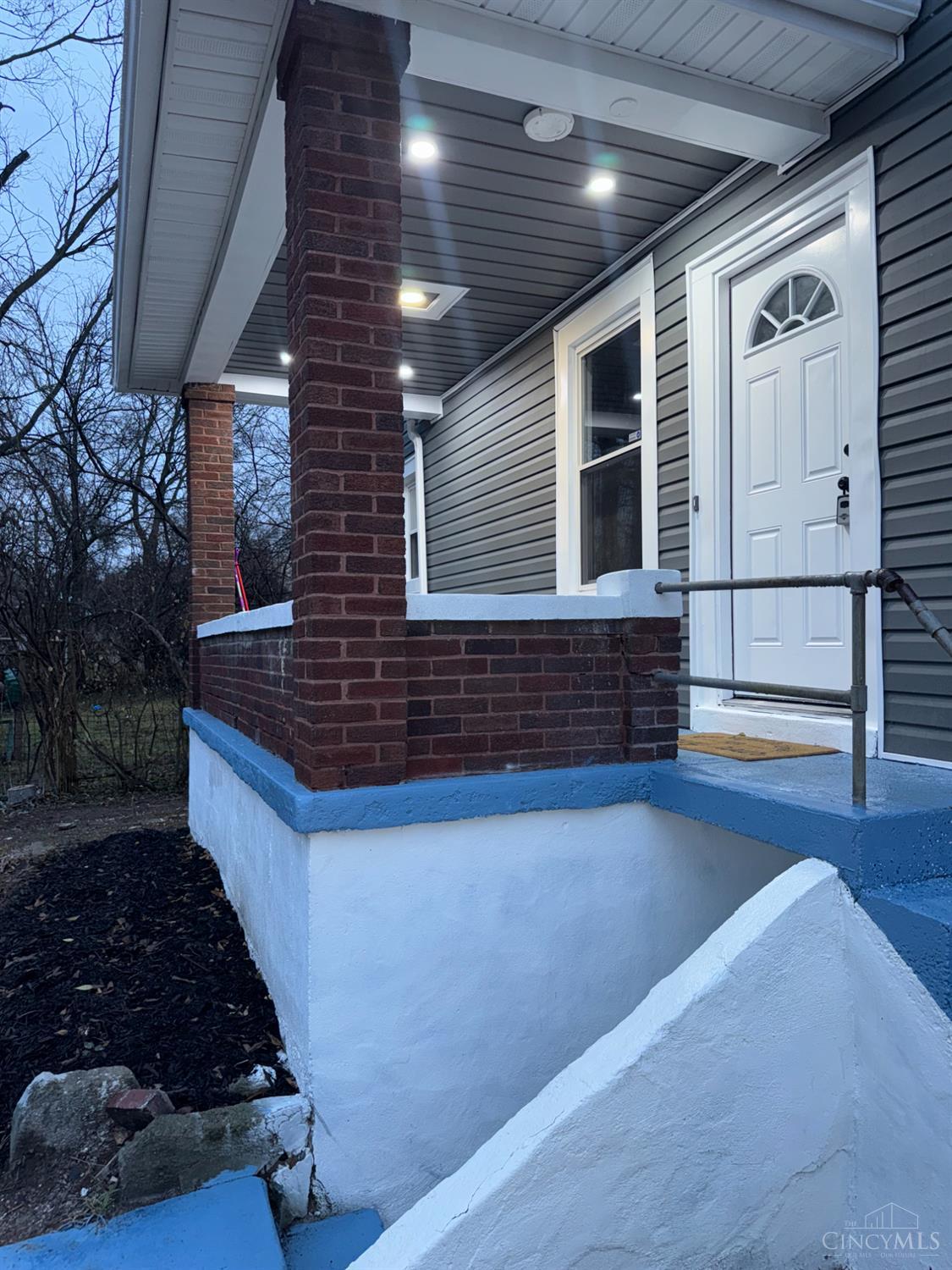 10152 Chester Road