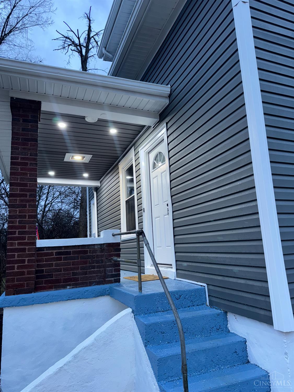 10152 Chester Road