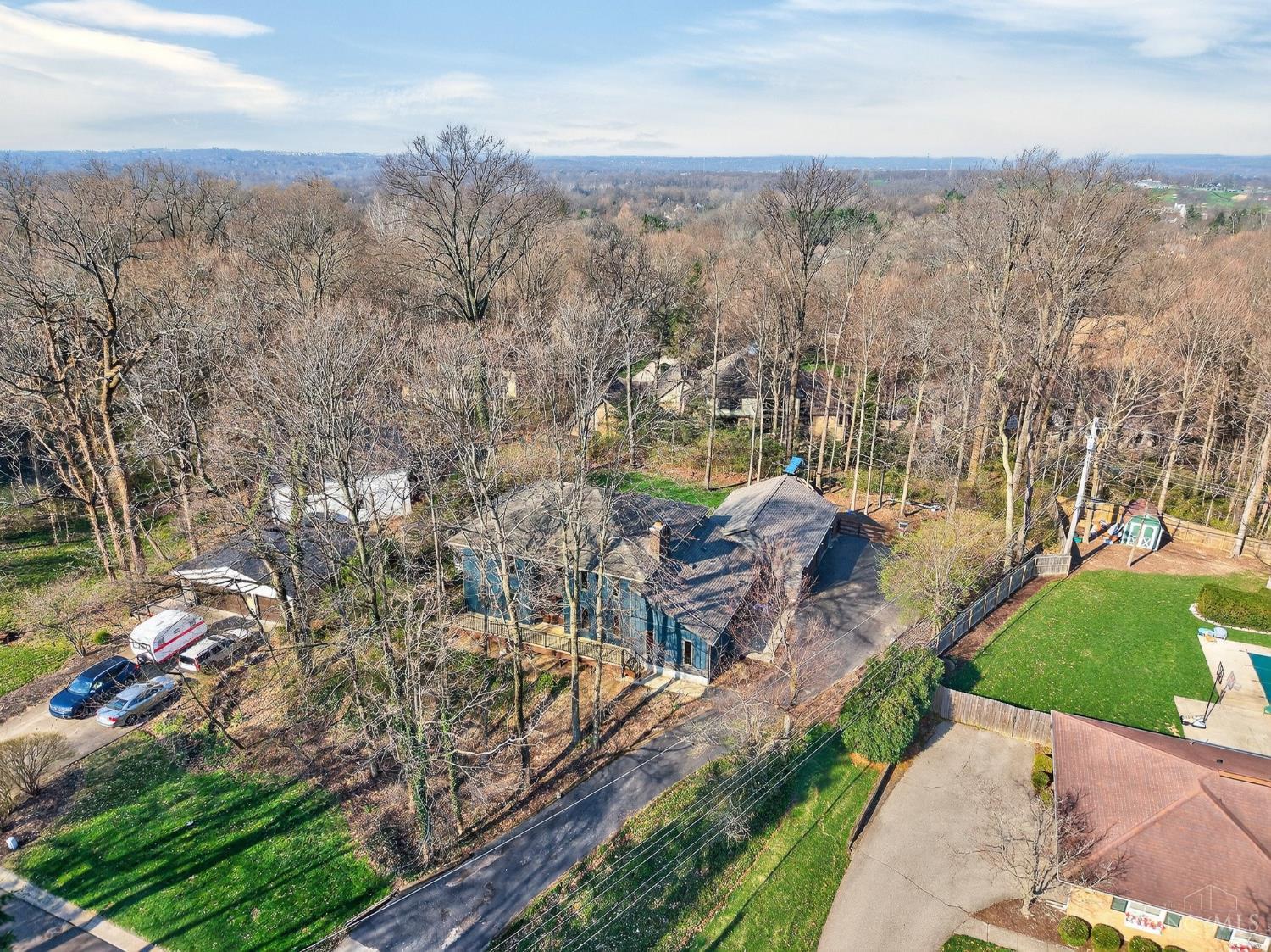 4747 Fawnwood Road