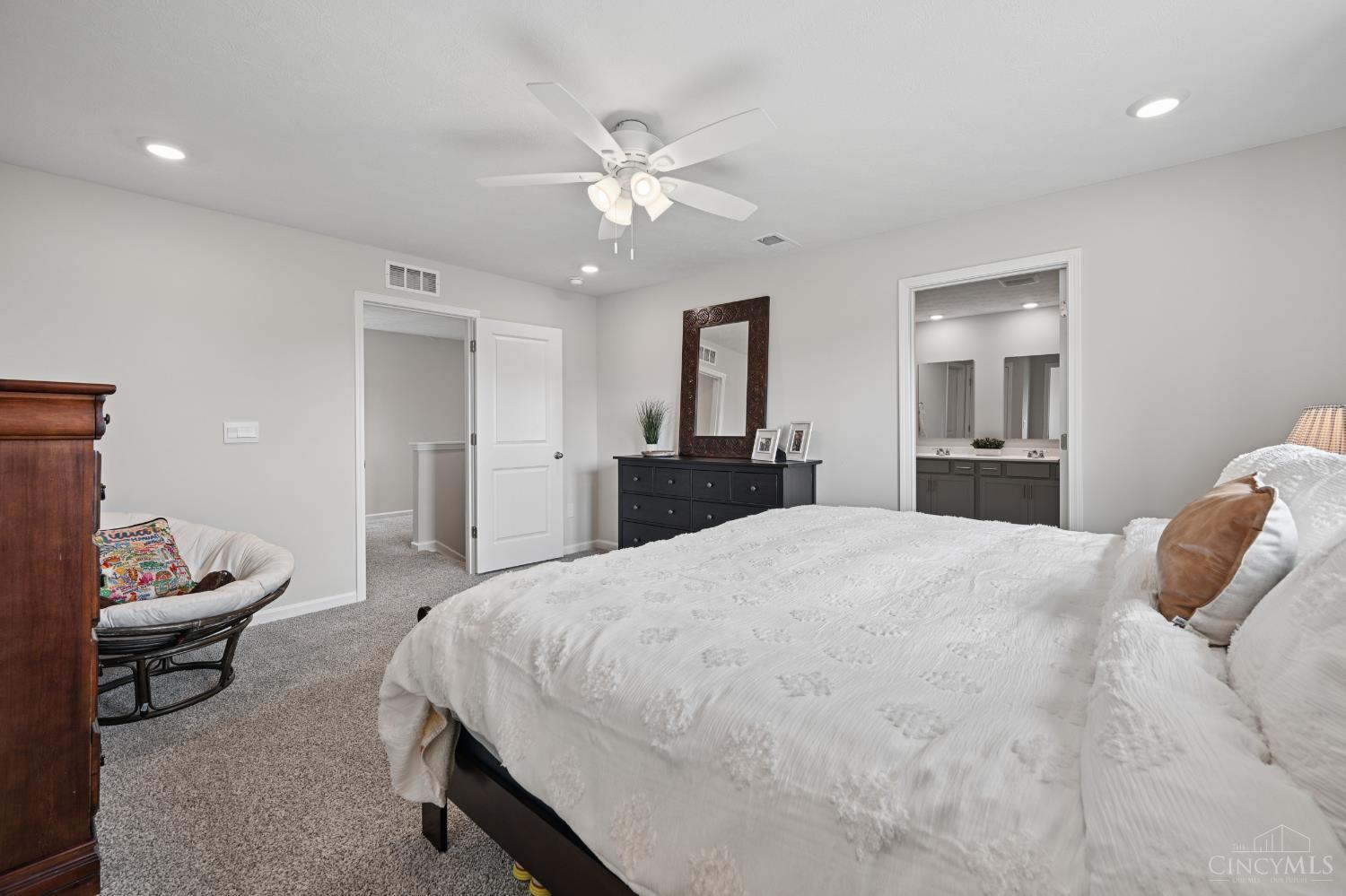 3684 Heritage Farm Lane