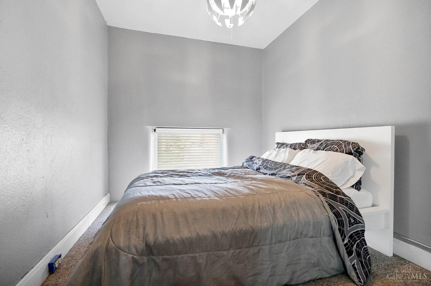 4117 Thirty Fourth Avenue