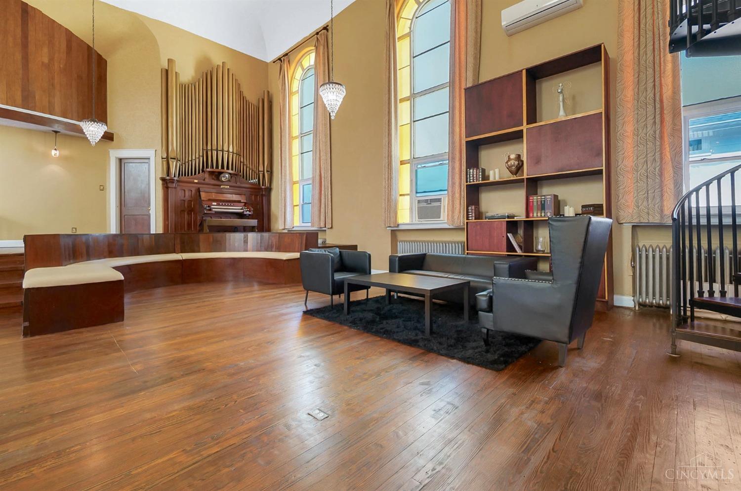 4117 Thirty Fourth Avenue