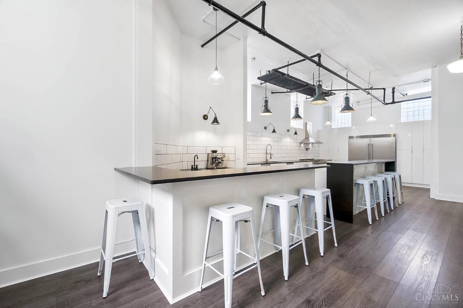 4117 Thirty Fourth Avenue