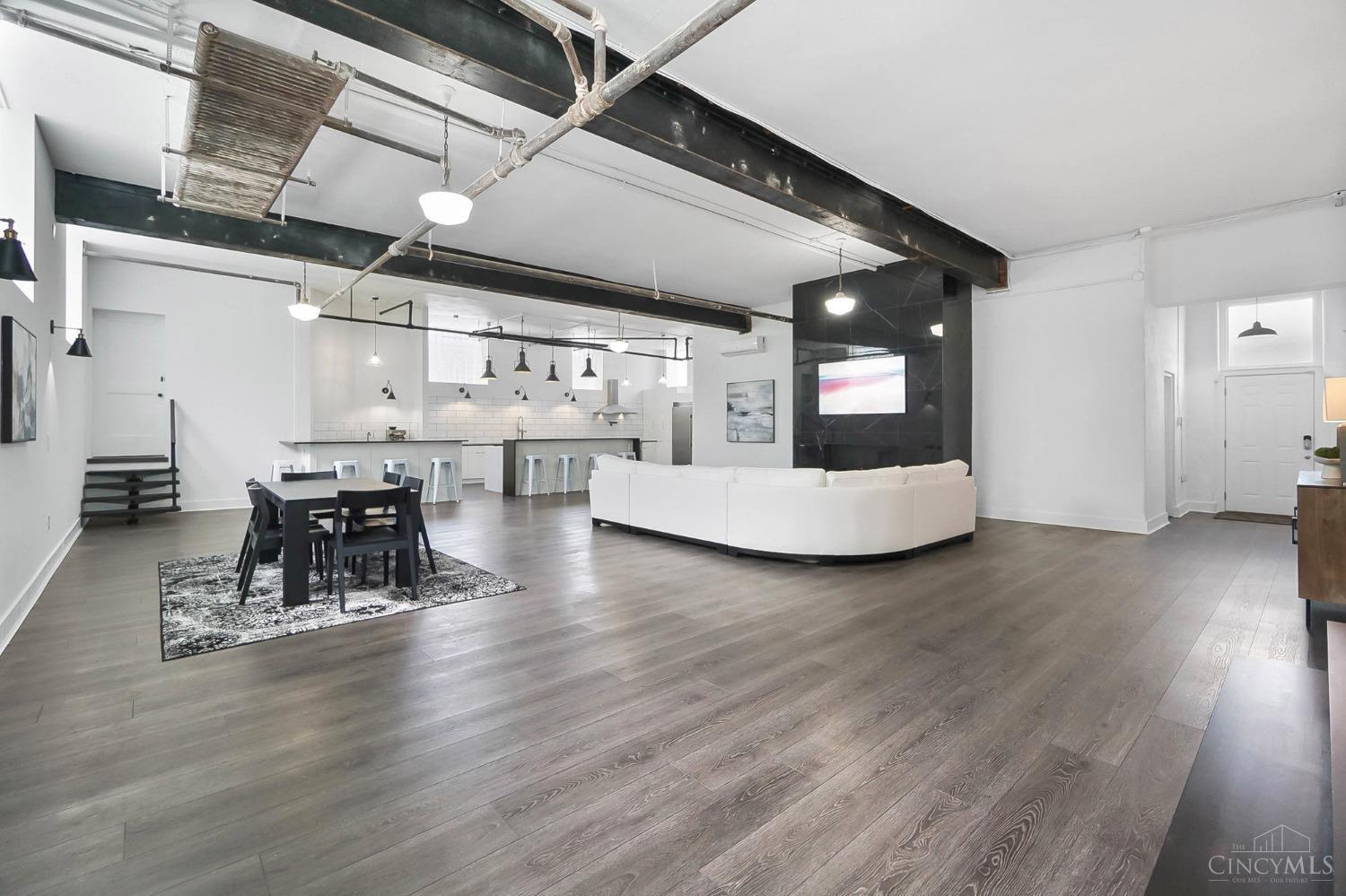 4117 Thirty Fourth Avenue