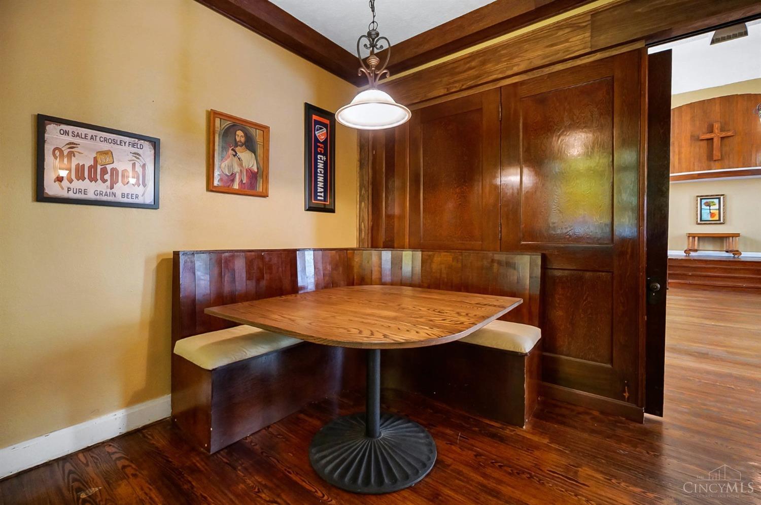 4117 Thirty Fourth Avenue