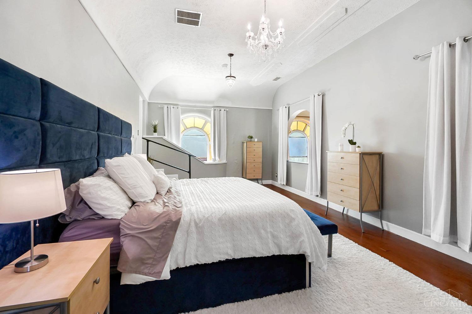 4117 Thirty Fourth Avenue