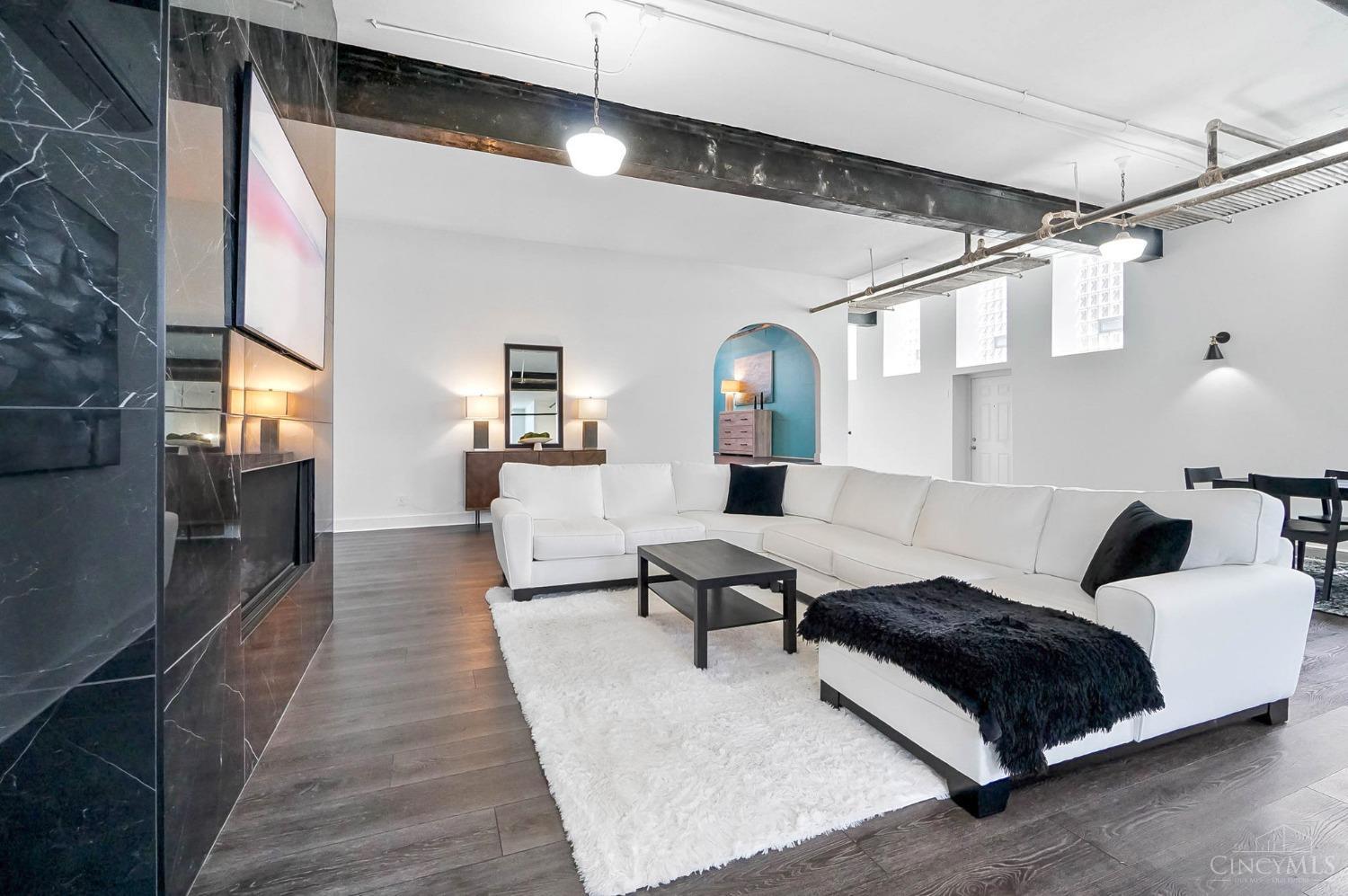 4117 Thirty Fourth Avenue