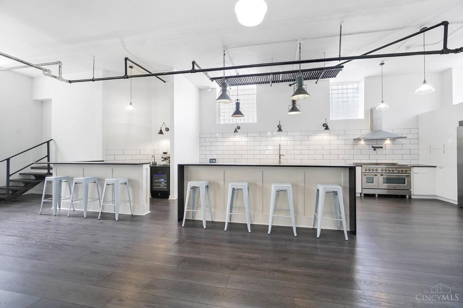 4117 Thirty Fourth Avenue