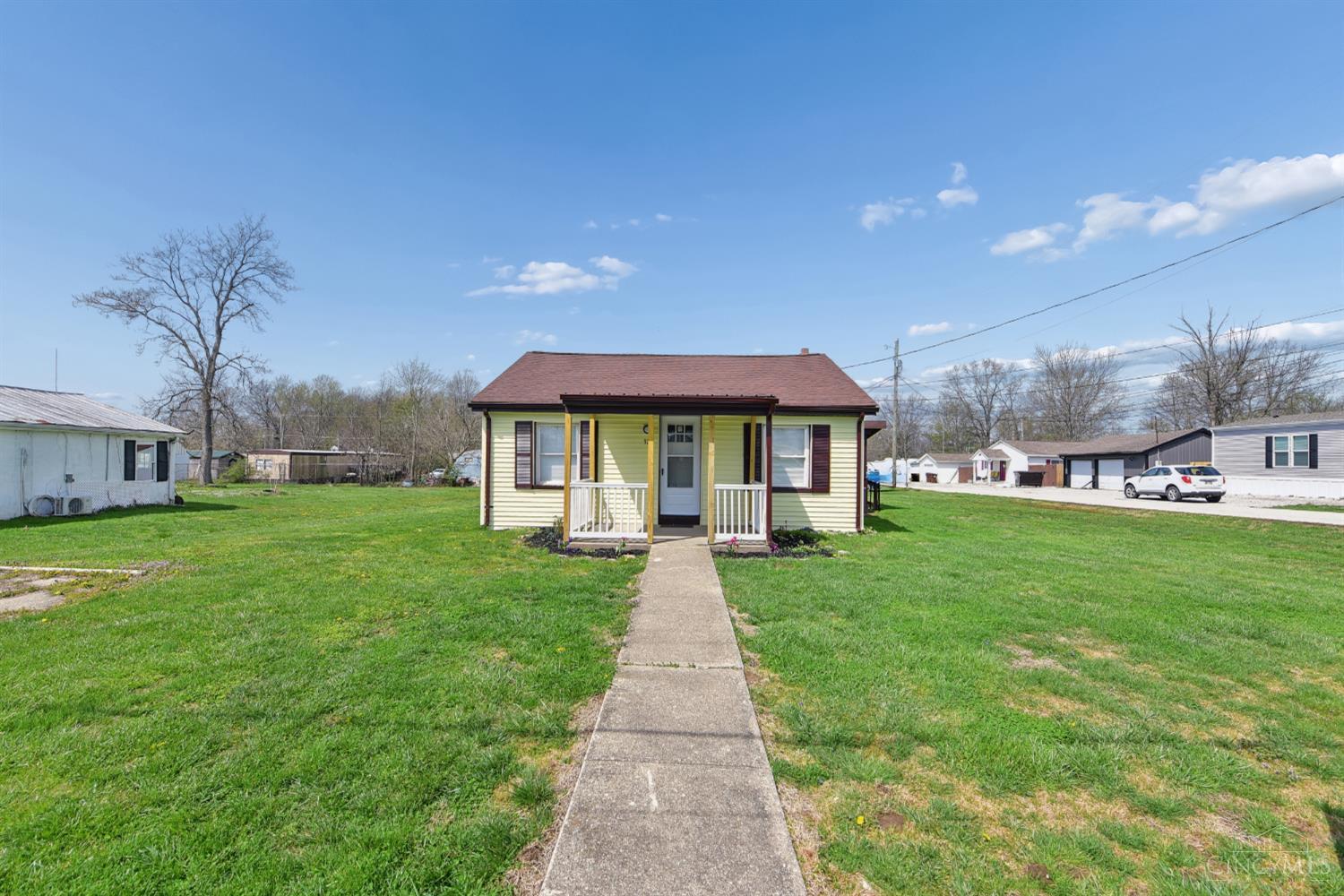 323 N Coffee Street