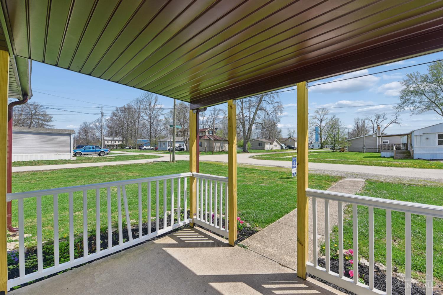 323 N Coffee Street