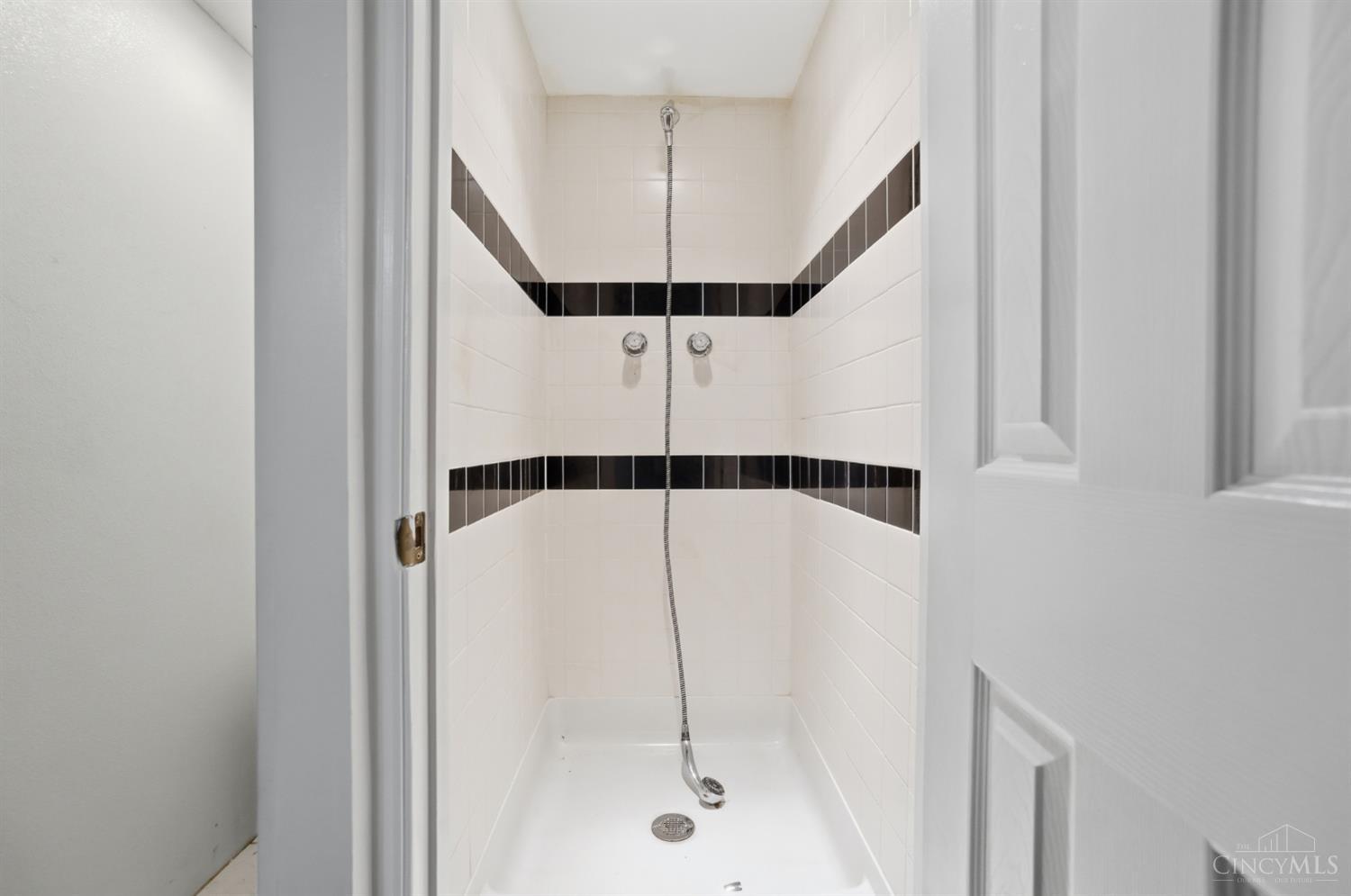 5188 Orangelawn Drive