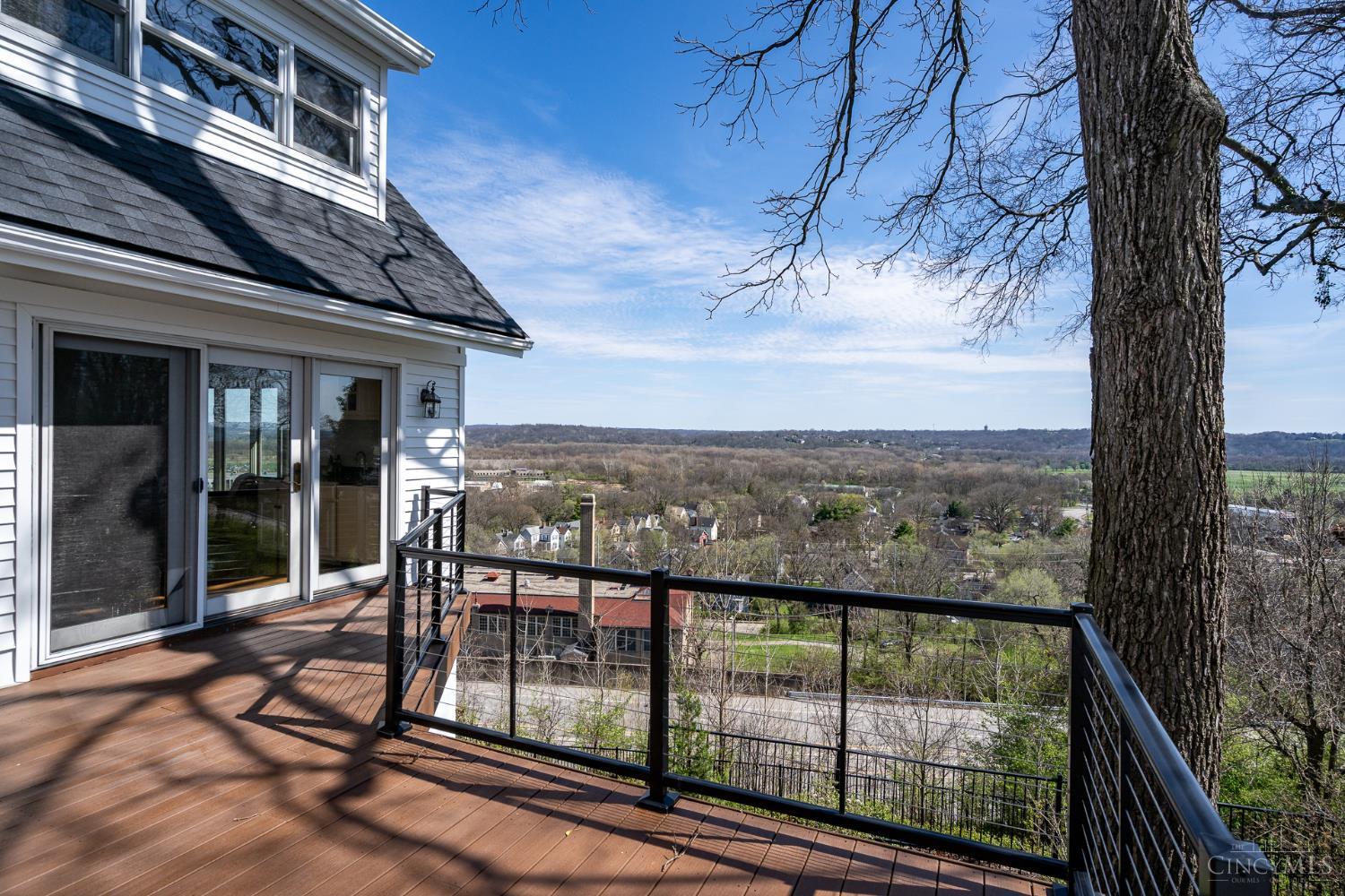 1002 Richwood Circle